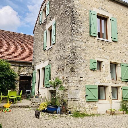 Villa Rue De La Tour Du Pin Fontaine-Française Exterior foto